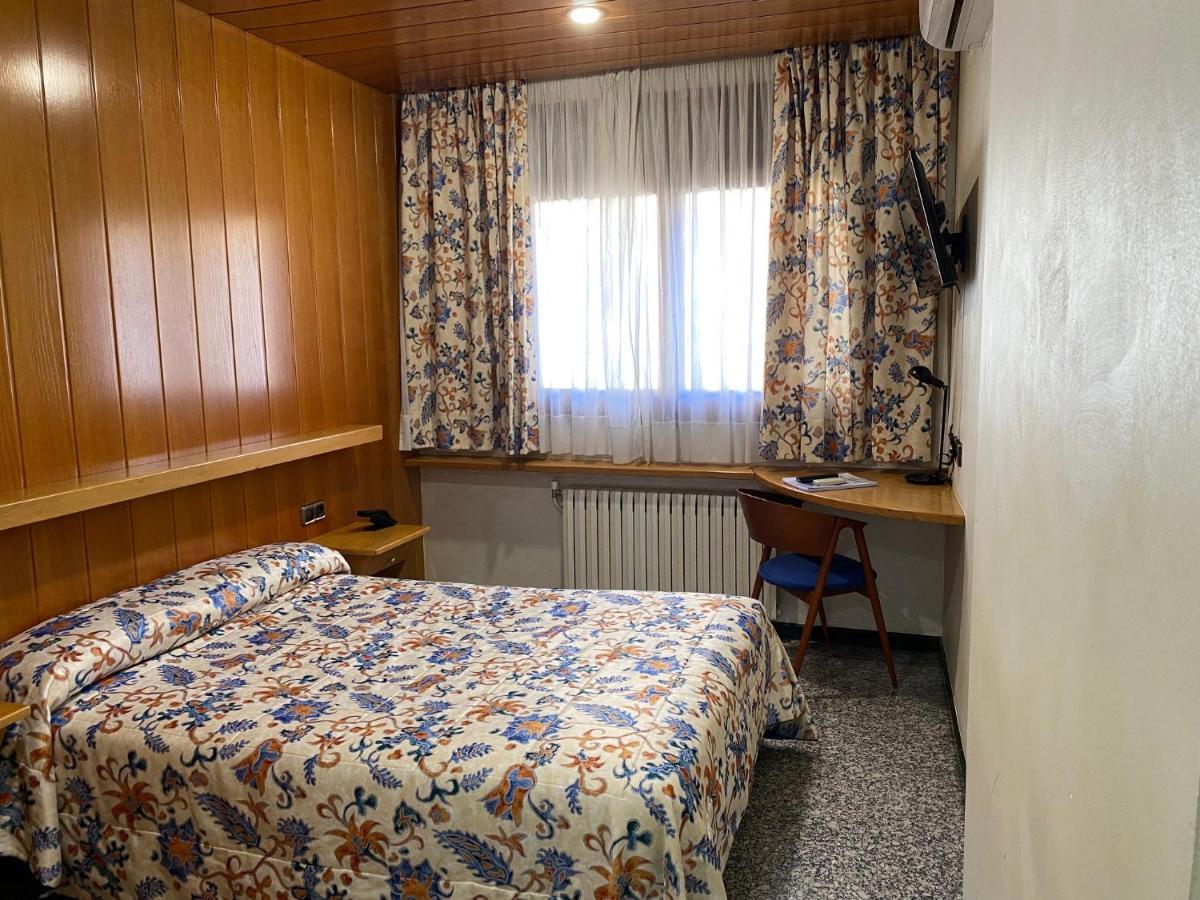 Hotel Sant Antoni リベス・デ・フレセル エクステリア 写真