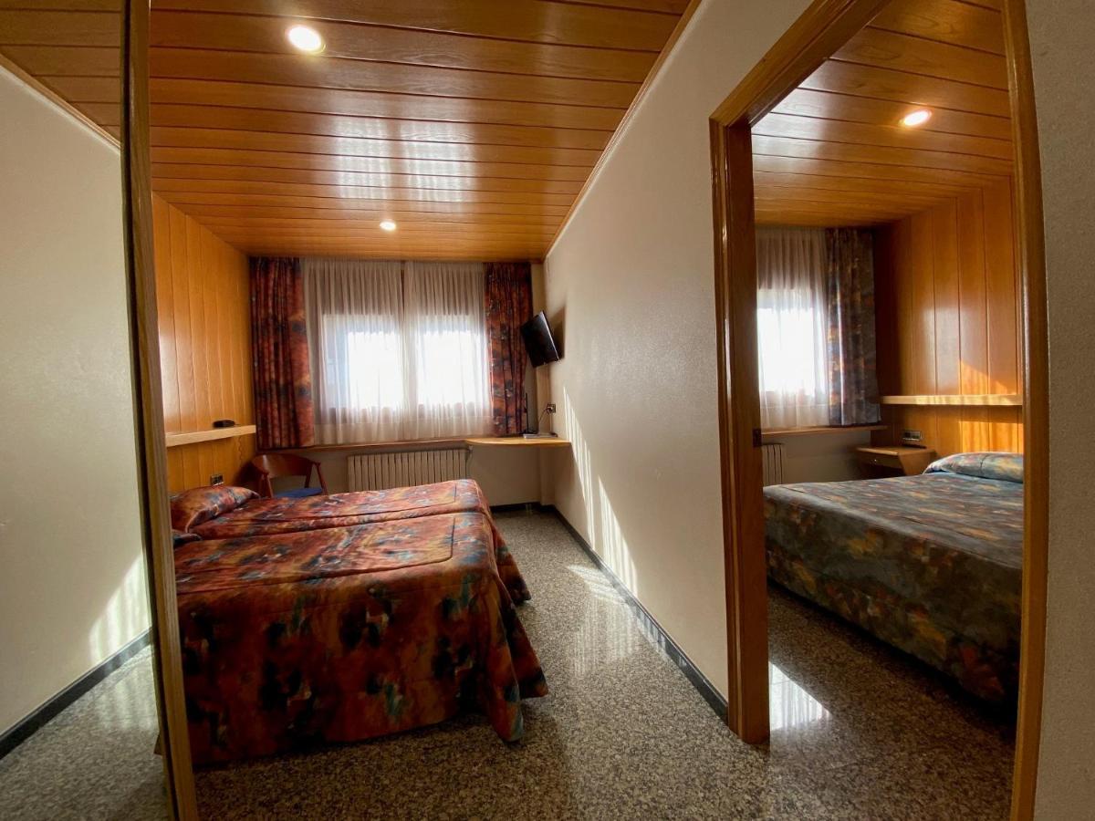 Hotel Sant Antoni リベス・デ・フレセル エクステリア 写真