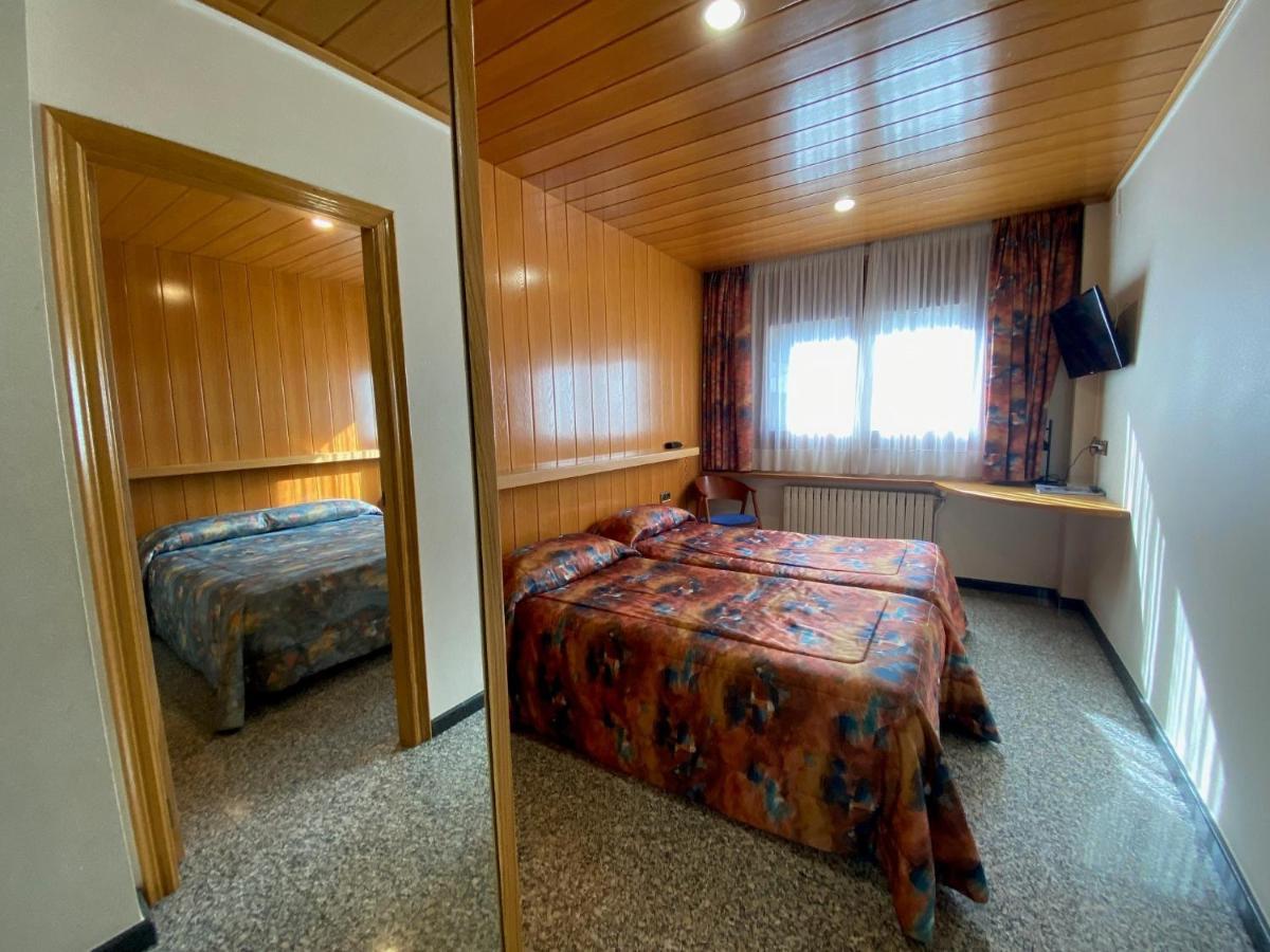 Hotel Sant Antoni リベス・デ・フレセル エクステリア 写真