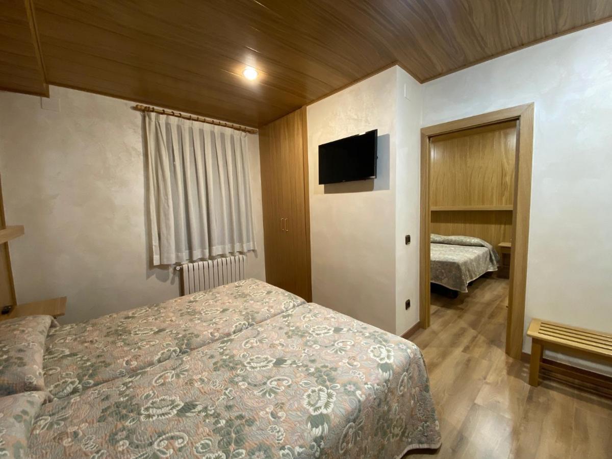 Hotel Sant Antoni リベス・デ・フレセル エクステリア 写真