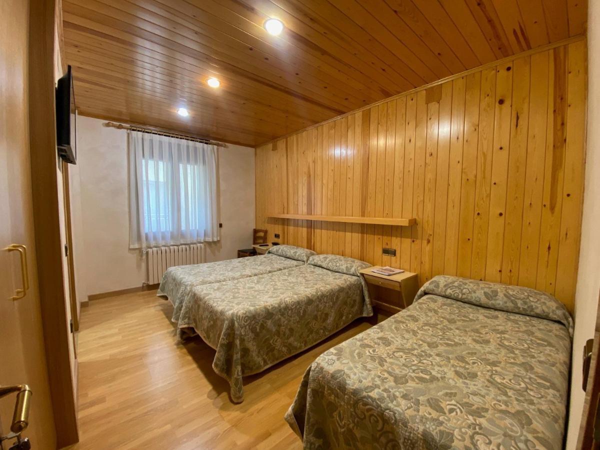 Hotel Sant Antoni リベス・デ・フレセル エクステリア 写真
